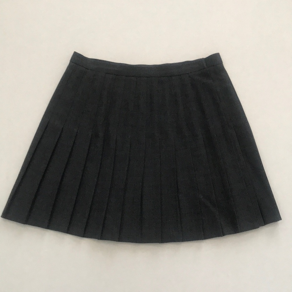 Bebe mini skirt